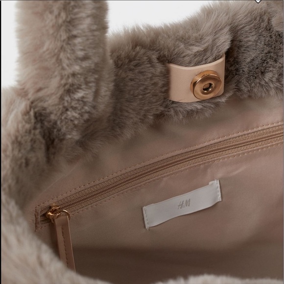 H&M Faux Fur Shopper - Picture 9 of 12
